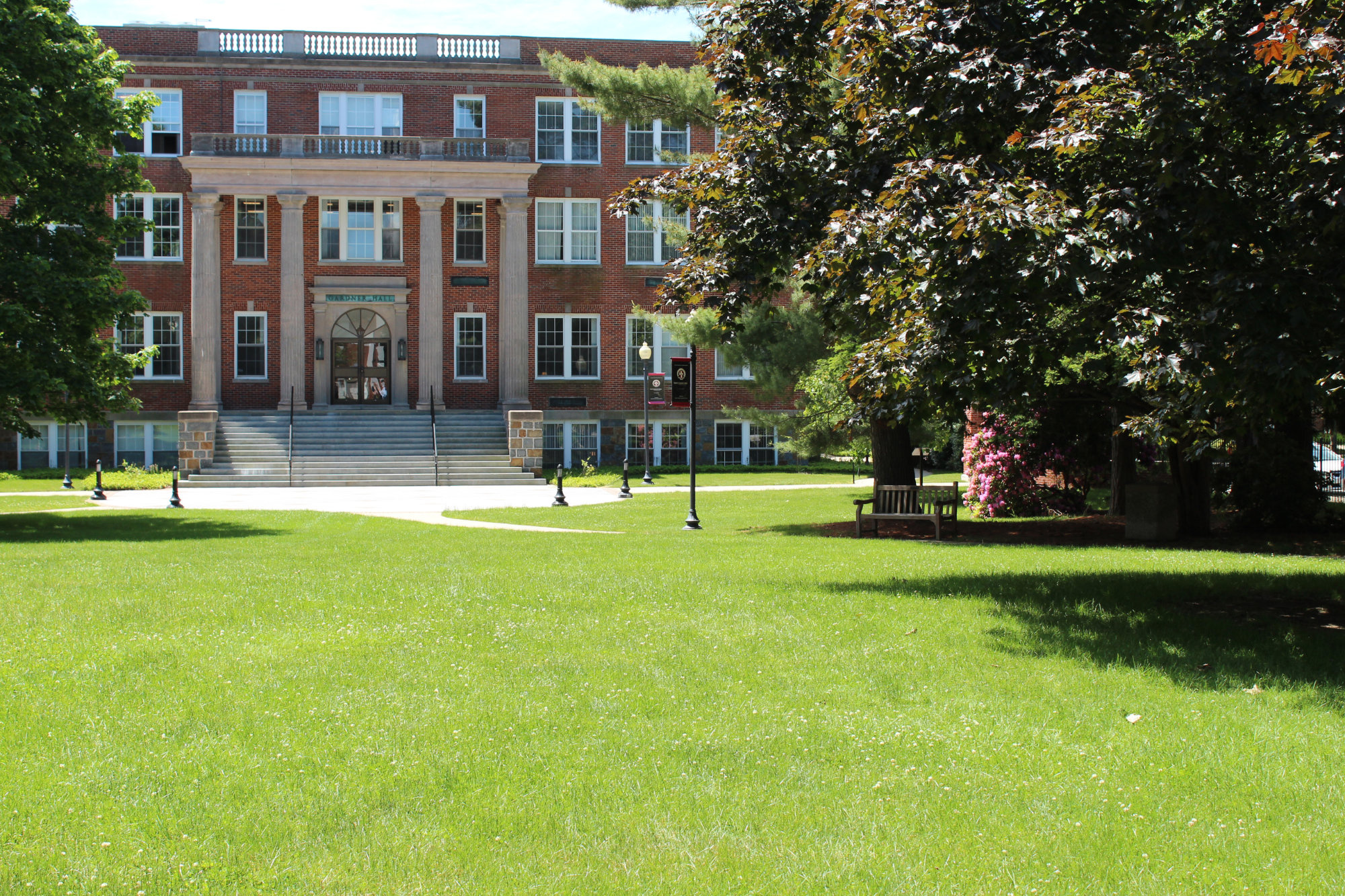 Eastern Nazarene College